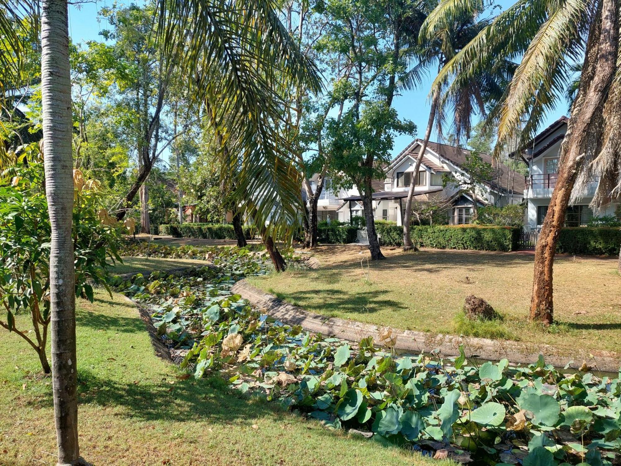 Oceanside Place Villa Rayong Exteriör bild